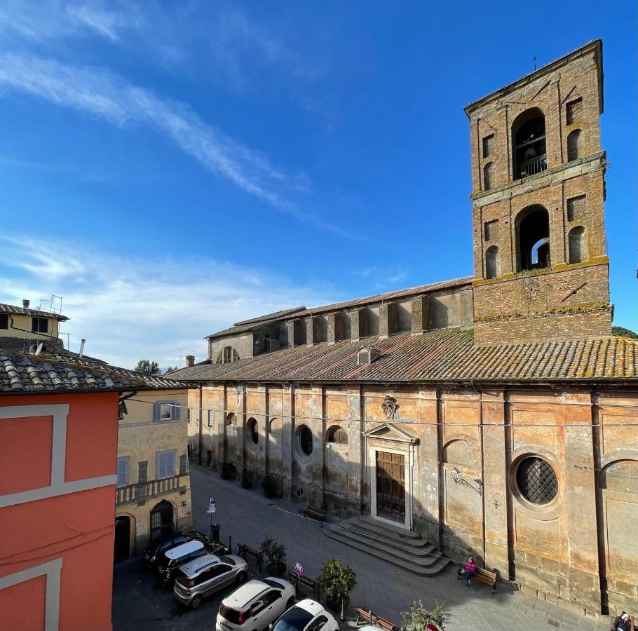 Nepi - Appartamento Centro Storico Duomo Екстер'єр фото